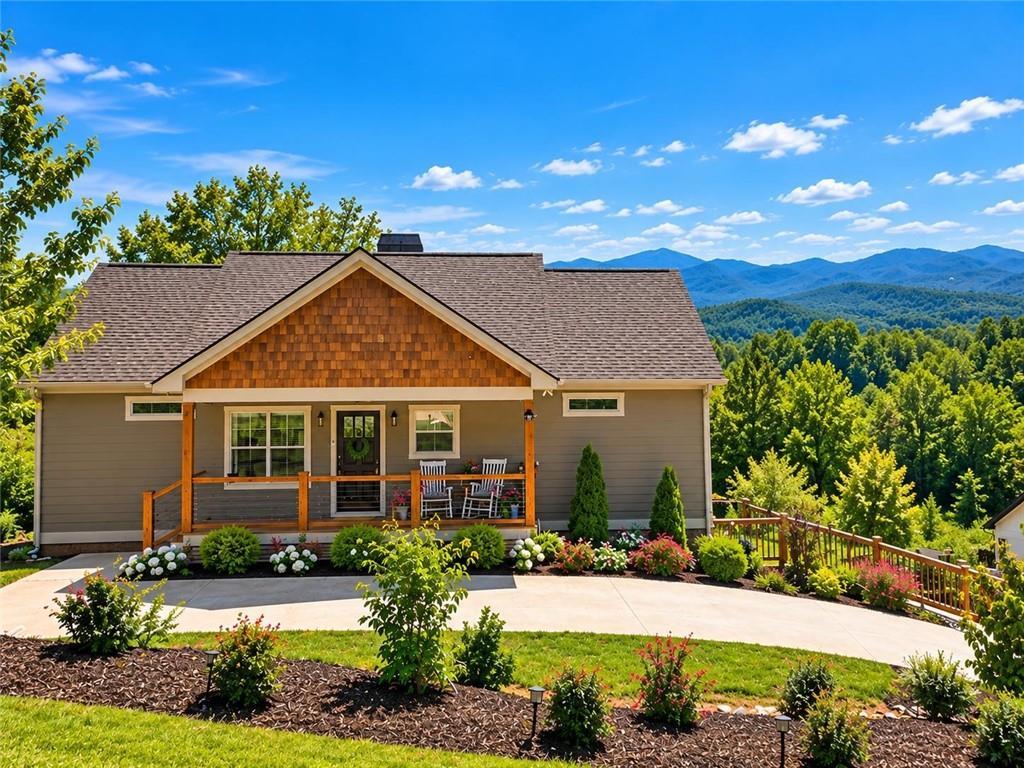 915 Arbor Ln., Blairsville, GA 30512