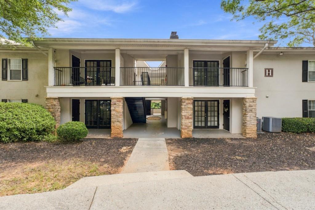 1150 Collier Rd. #H10, Atlanta, GA 30318