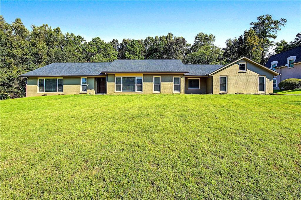 875 Hickory Oak Hollow, Roswell, GA 30075