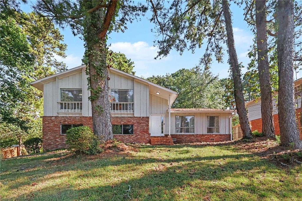 1870 Sandgate Cir., South Fulton, GA 30349