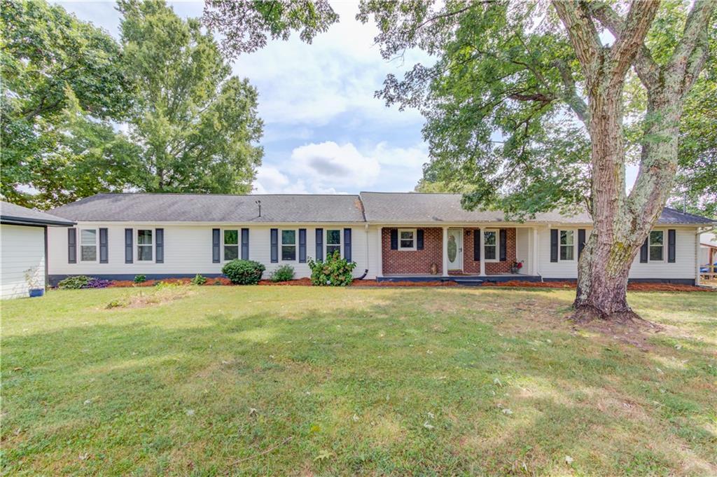 2085 Jones Phillips Rd., Dacula, GA 30019
