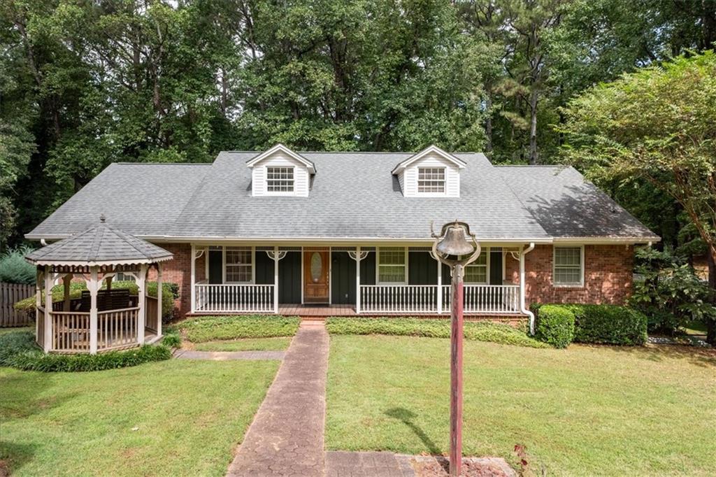 2164 Carson Valley Dr., Tucker, GA 30084