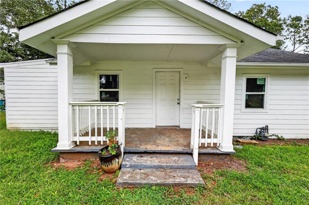 1672 Stanton Rd., Atlanta, GA 30311