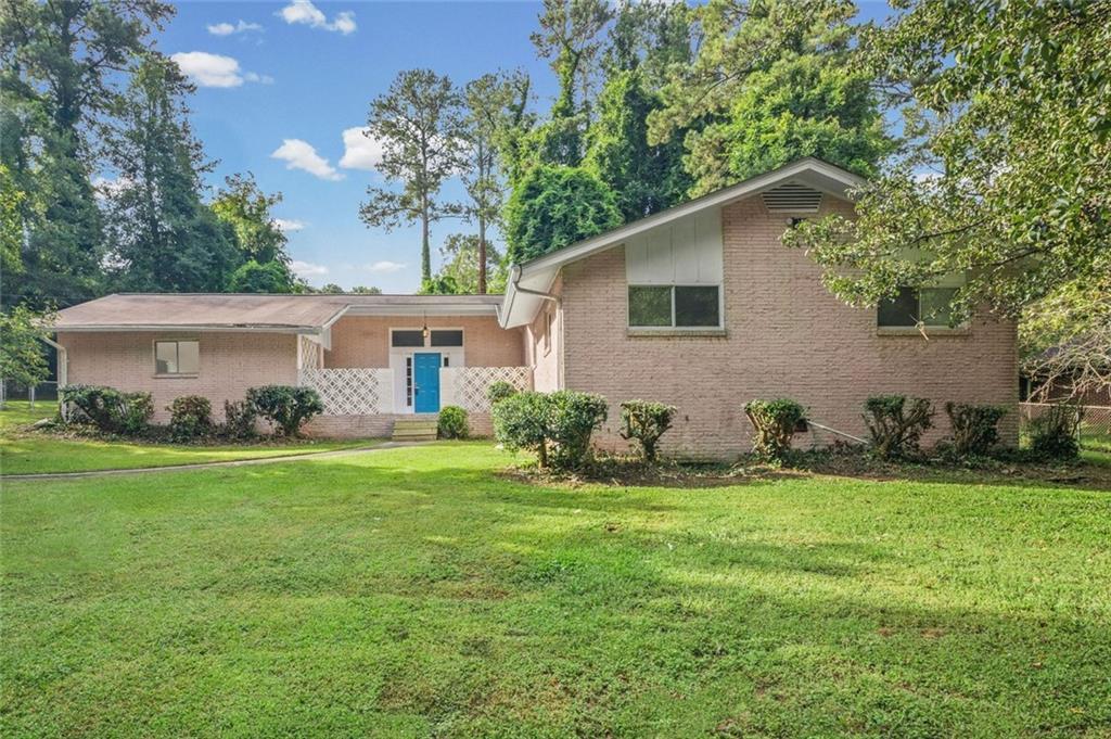 1616 Bethsaida Rd., Riverdale, GA 30296