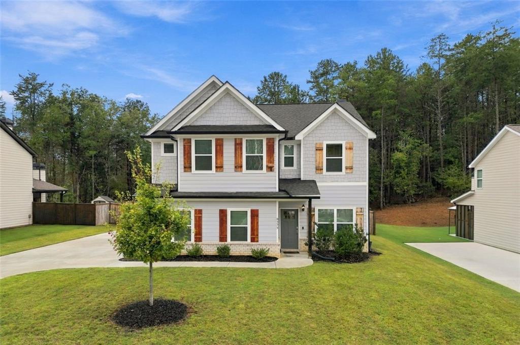 6535 River Station Dr., Lula, GA 30554