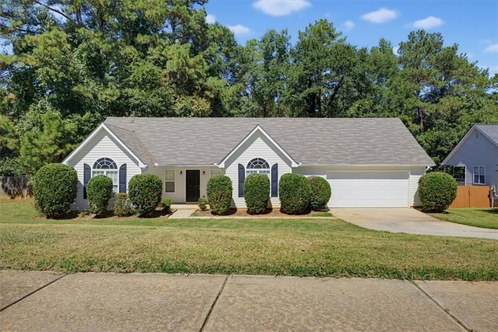 2625 Hidden Creek Dr., Loganville, GA 30052