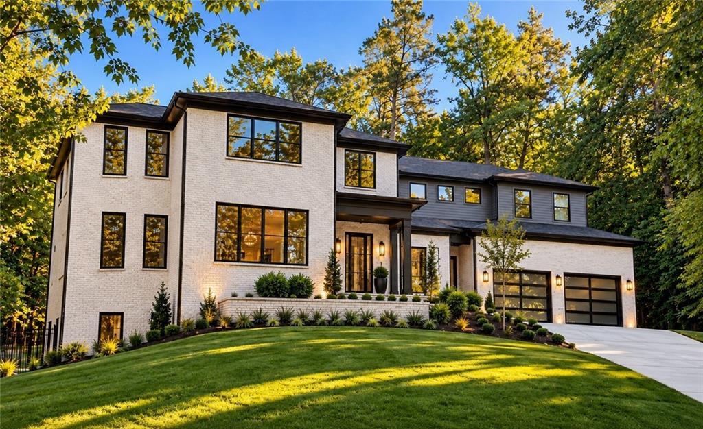 6200 Ferry Dr., Sandy Springs, GA 30328