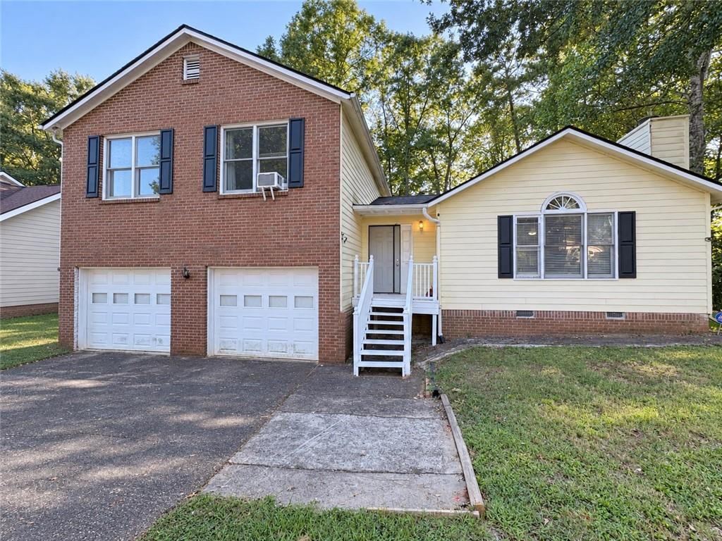 441 Hunters Cove Ct., Lawrenceville, GA 30044