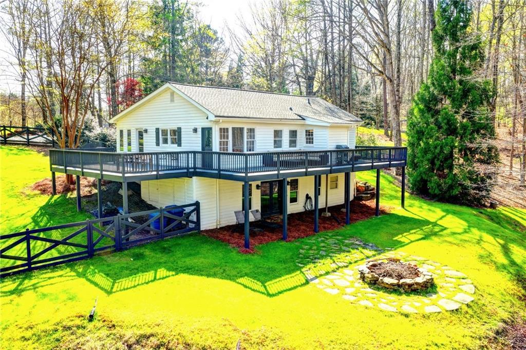 2435 Southers Cir., Suwanee, GA 30024