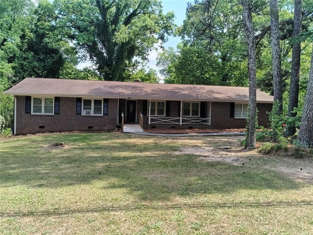 524 Rowland Rd., Stone Mountain, GA 30083