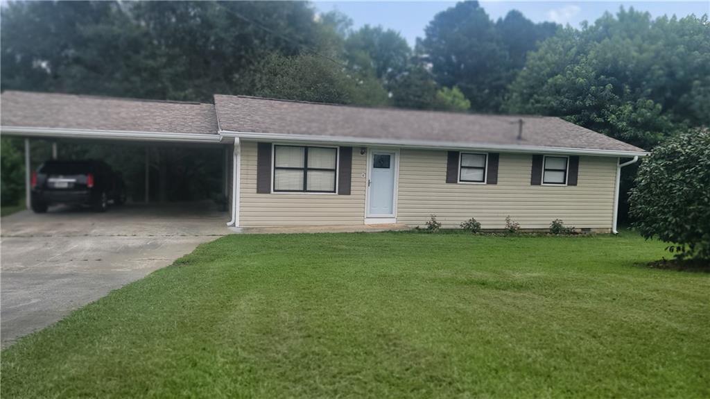 77 Pierce Rd., Hiram, GA 30141