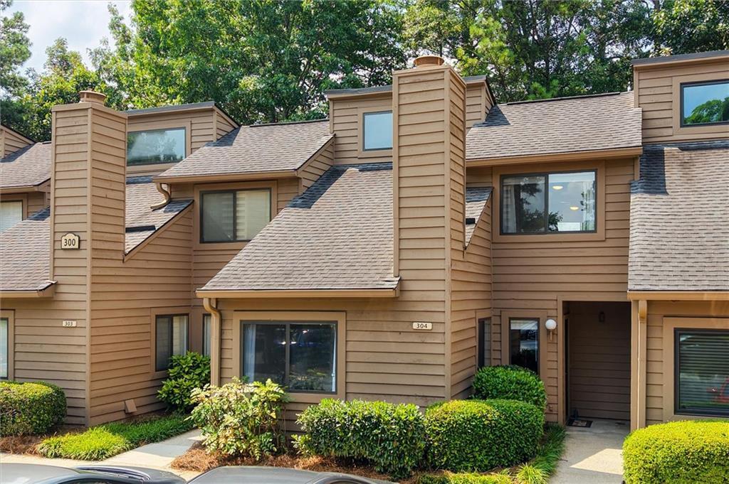 304 Parkaire Crossing, Marietta, GA 30068