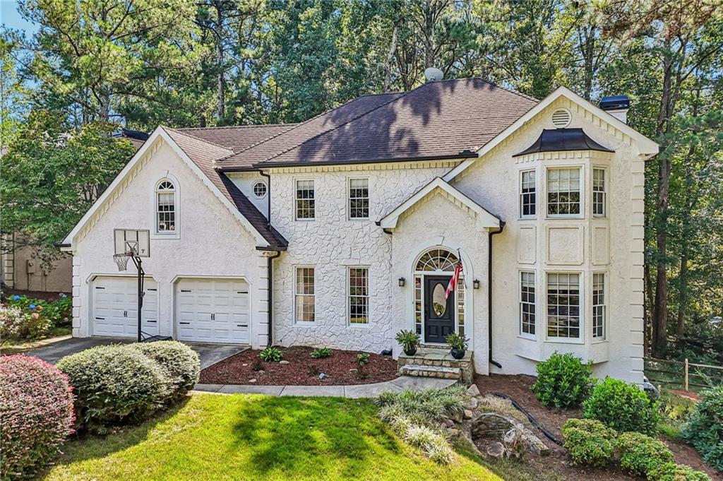 415 Holly Stream Tr., Roswell, GA 30075