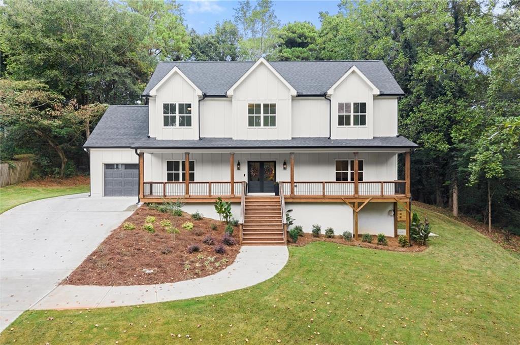 300 Nottingham Dr., Woodstock, GA 30188