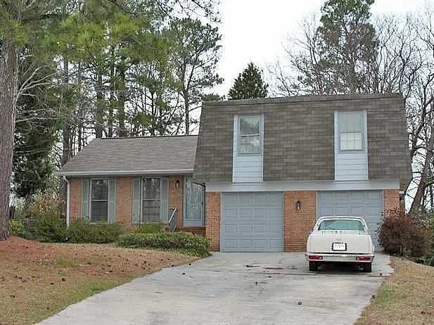 4532 King Lear Dr., Stone Mountain, GA 30083
