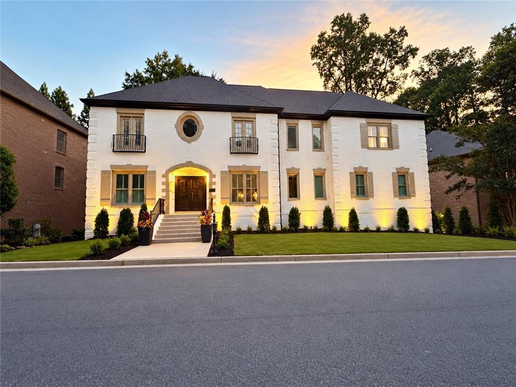 1240 Brookhaven Hideway Ct., Atlanta, GA 30319