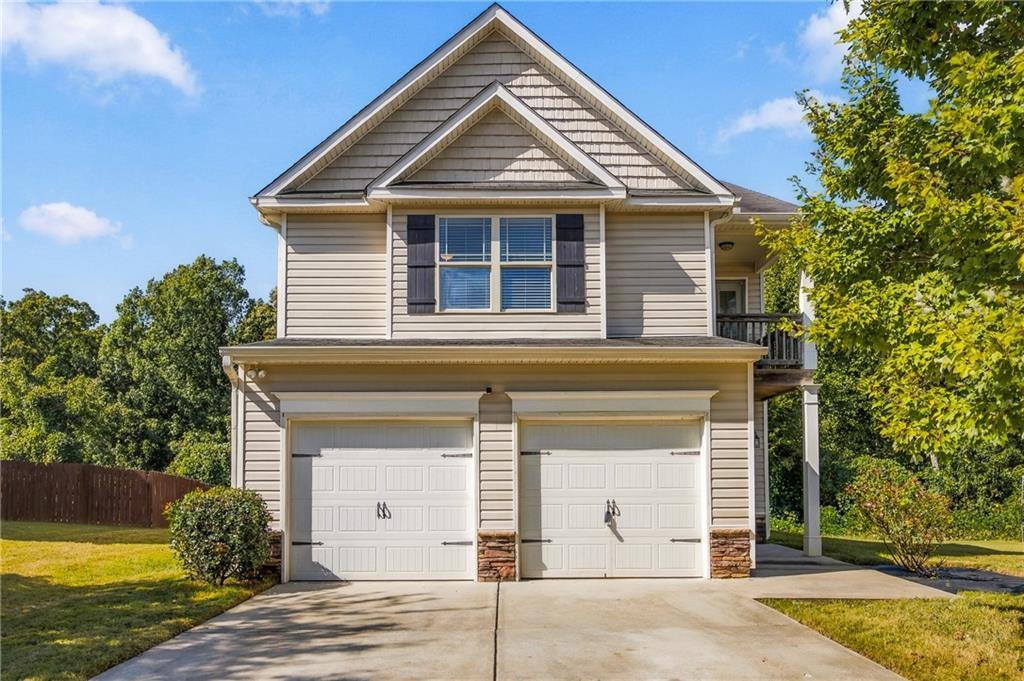 7113 Creeksong Dr., Douglasville, GA 30134