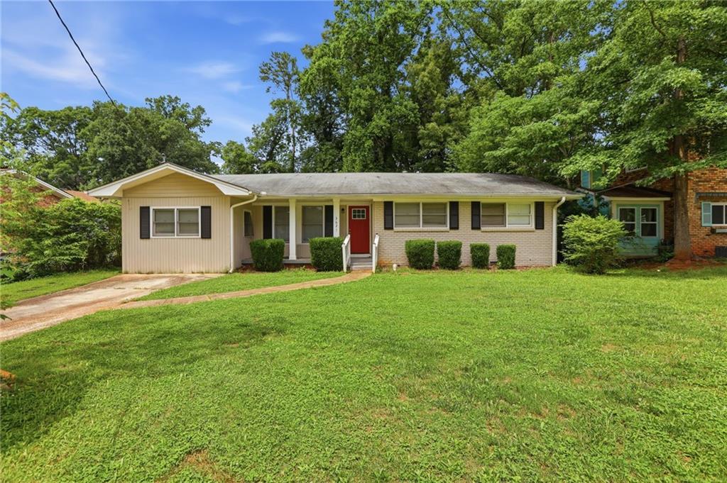 3621 Sherrydale Ln., Decatur, GA 30032