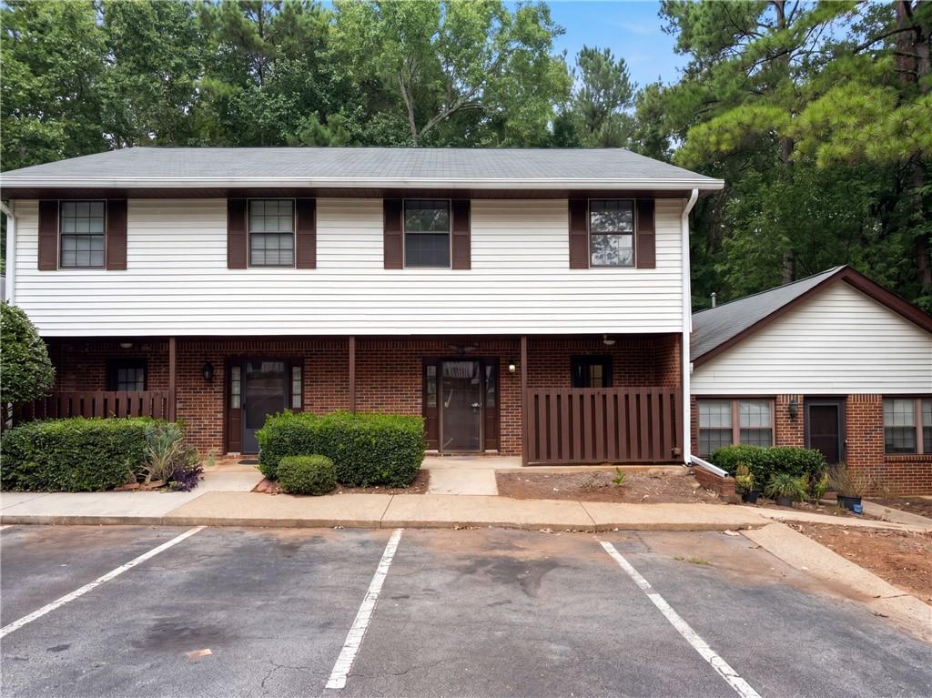 5997 Wintergreen Rd., Norcross, GA 30093