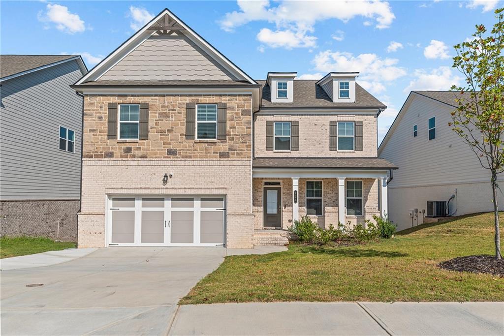 625 Fenwick Park Dr., Lawrenceville, GA 30045