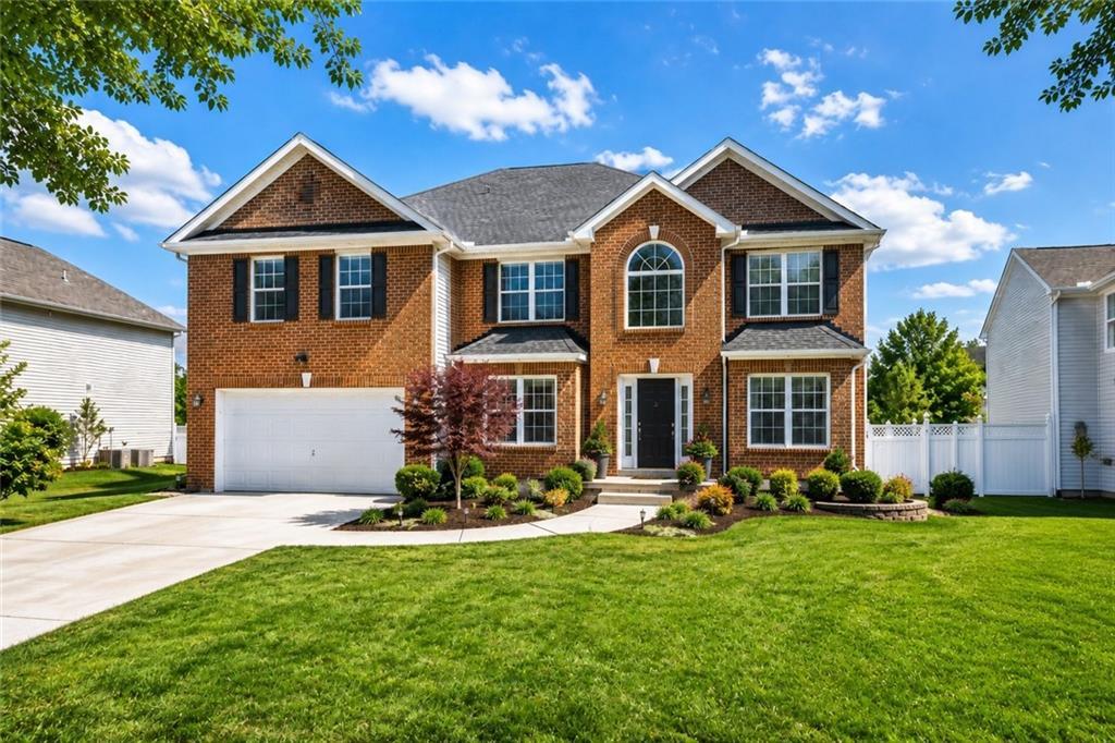 541 Hamlet Dr., Hampton, GA 30228