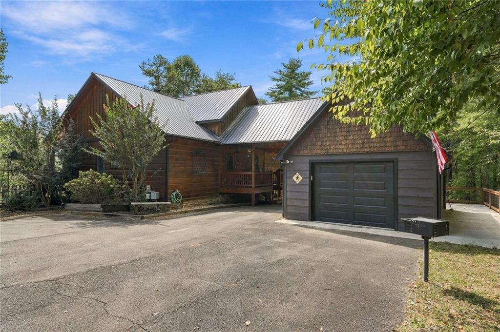 2124 Maxwell Rd., Blue Ridge, GA 30513