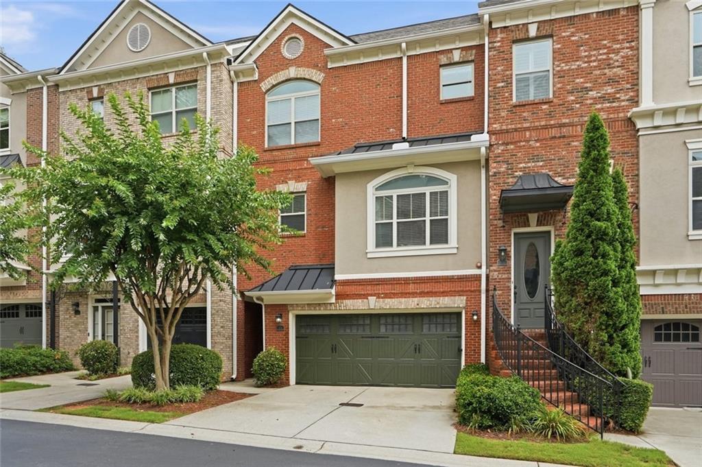 934 Delaronde Ct., Sandy Springs, GA 30328