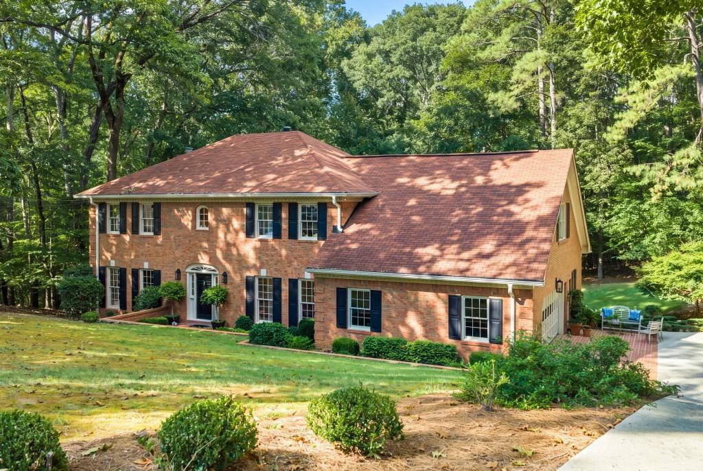 200 Wedgeway, Sandy Springs, GA 30350