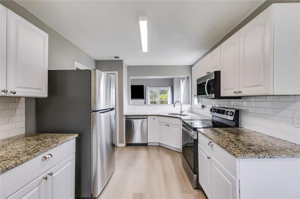 4905 Martin Farms Road, Powder Springs, GA 30127
