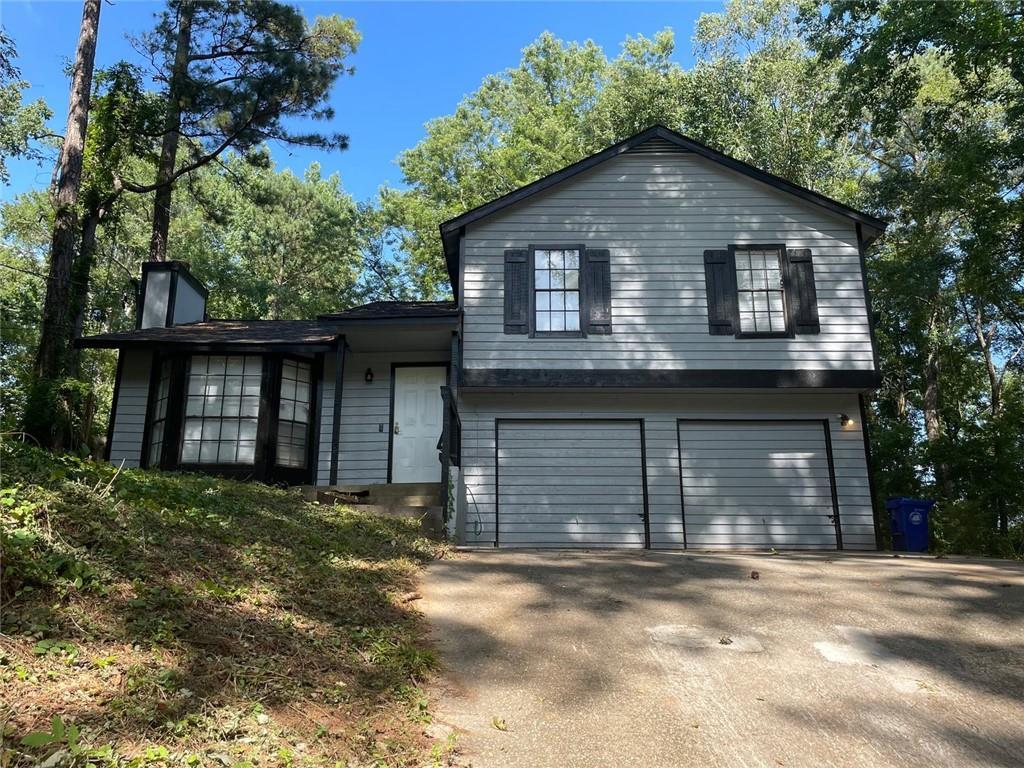 4064 Panola Woods Dr., Stonecrest, GA 30038