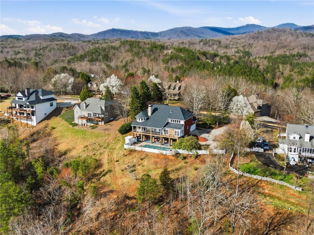 Mauser Pl., Jasper, GA 30143