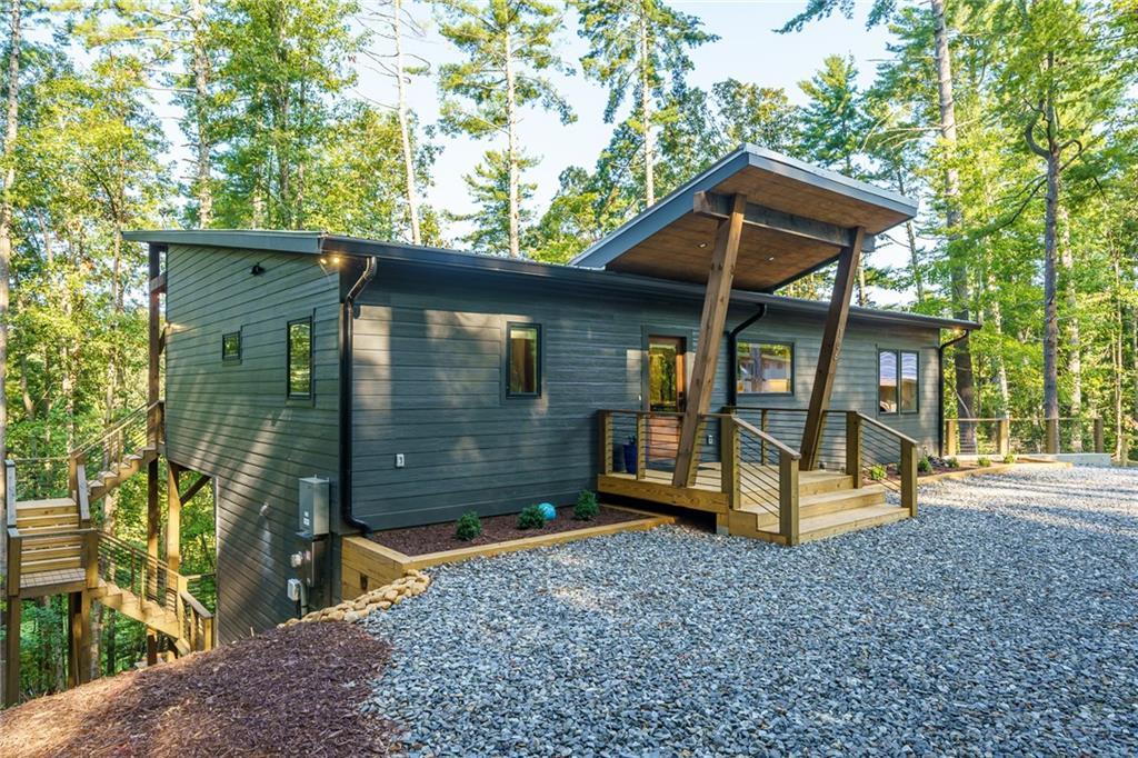 106 Circle Dr., Ellijay, GA 30536