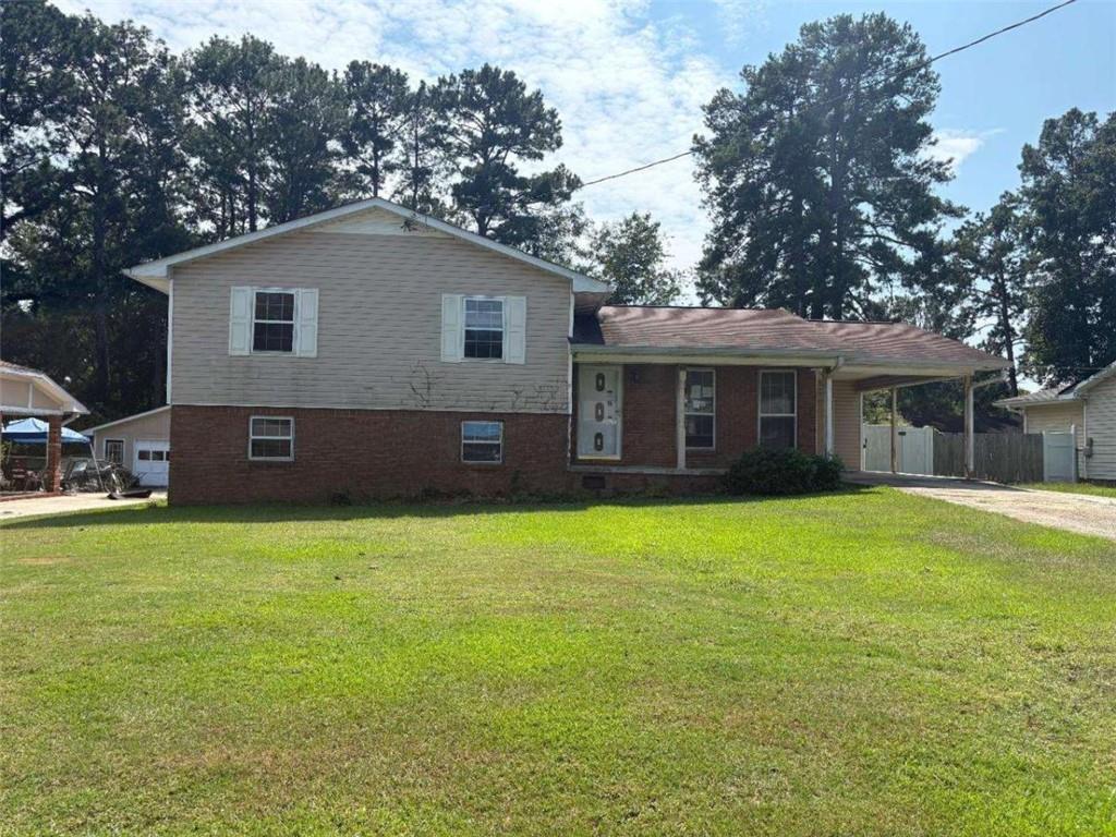 801 S Carter Dr., Jonesboro, GA 30236