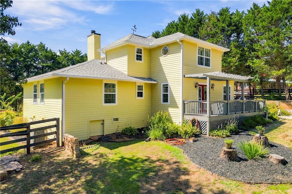 110 Spruce Pine St., Tate, GA 30177