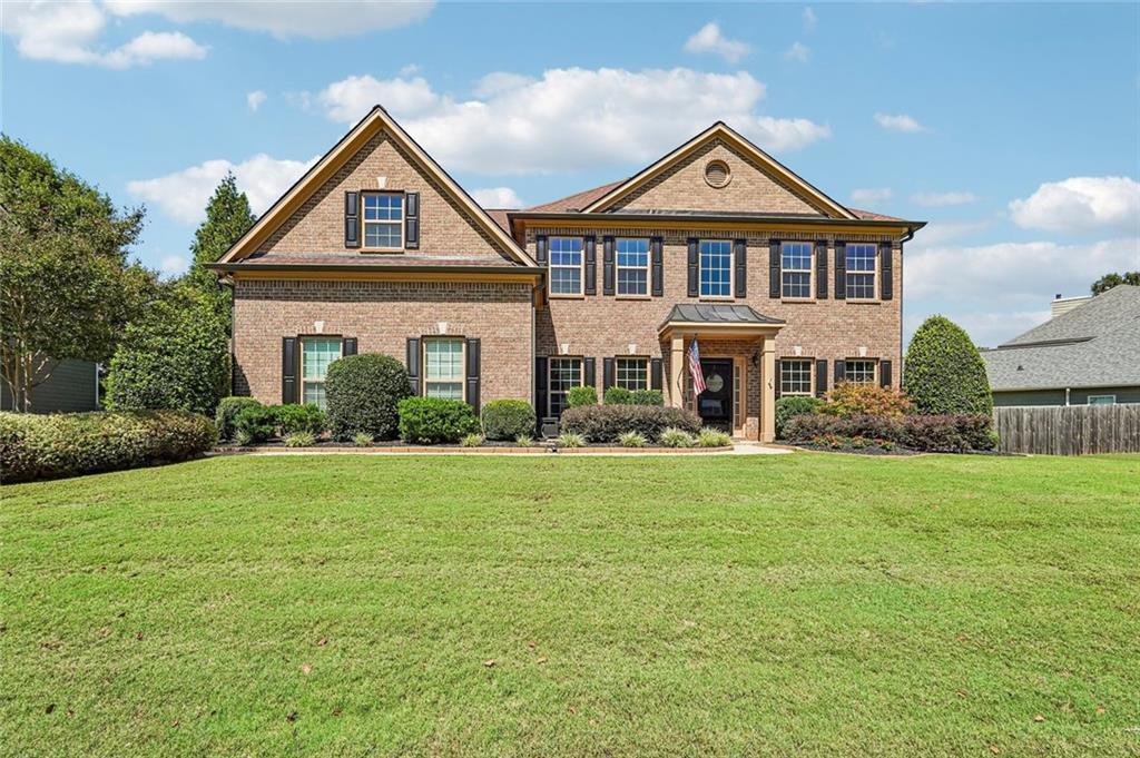 337 Meadowcrest Cir., Canton, GA 30115