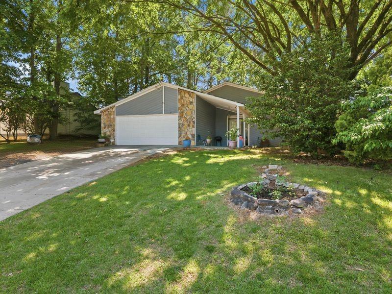 1462 Country Downs Dr., Norcross, GA 30093