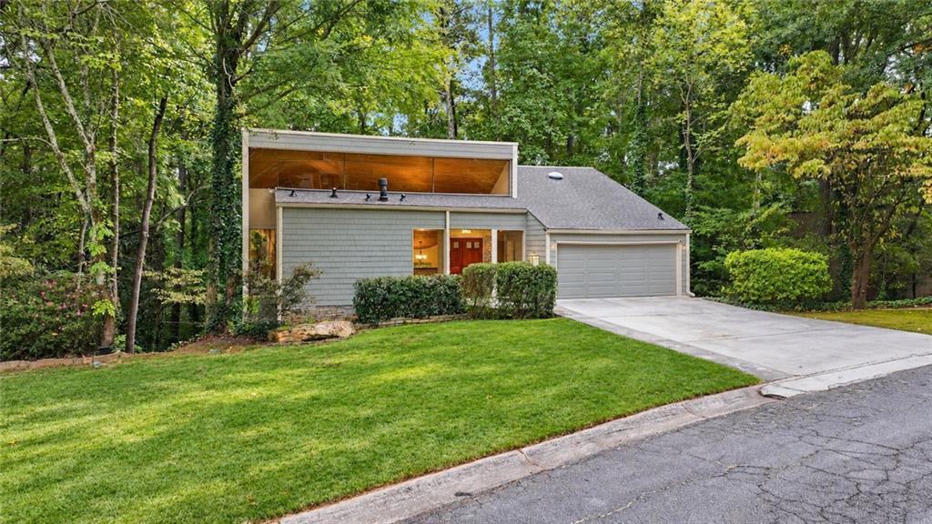 2777 Briarlake Woods Way, Atlanta, GA 30345