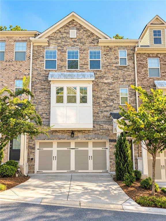 1323 Rosen Rd., Atlanta, GA 30319