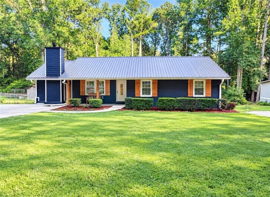 208 Forrister Rd., Dallas, GA 30132