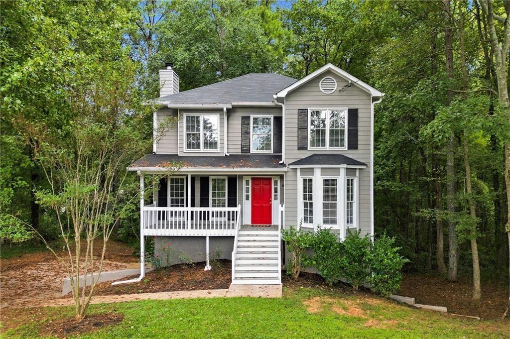 41 Red Oak Cir., Dallas, GA 30157