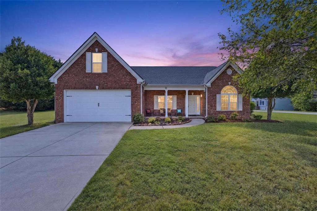 24 Feldspar Dr., Jefferson, GA 30549