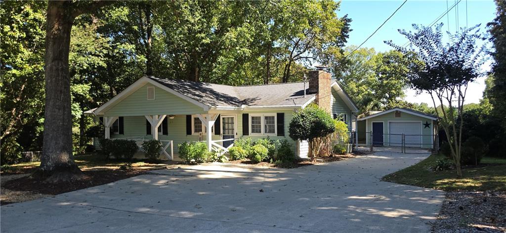 6003 Lake Lanier Heights Rd., Buford, GA 30518