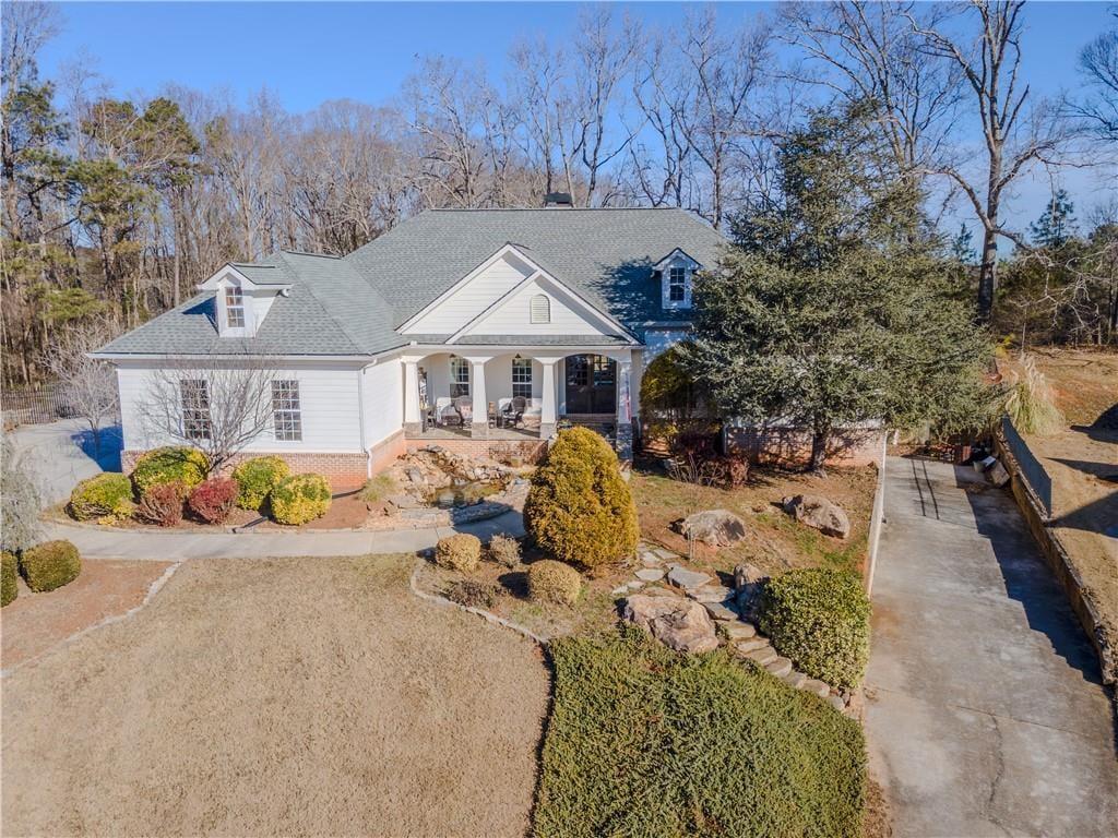410 Caldwell Ln., Hoschton, GA 30548