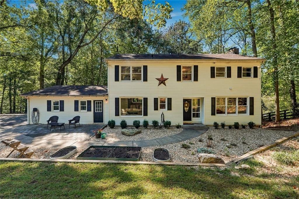 731 Longview Dr., Canton, GA 30114