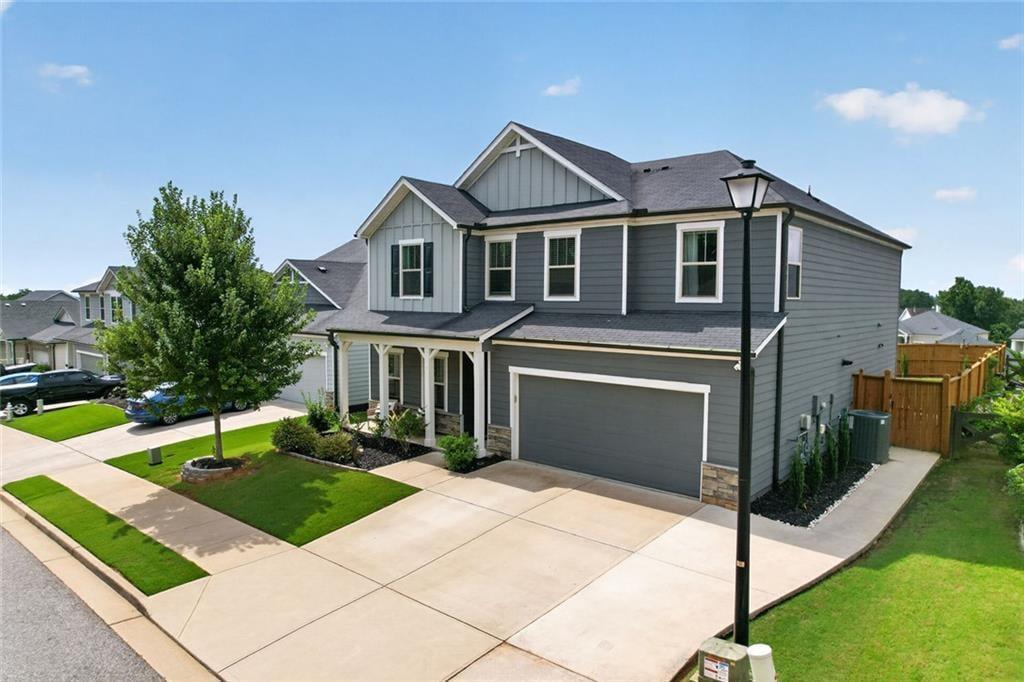 626 Valdosta Dr., Canton, GA 30114