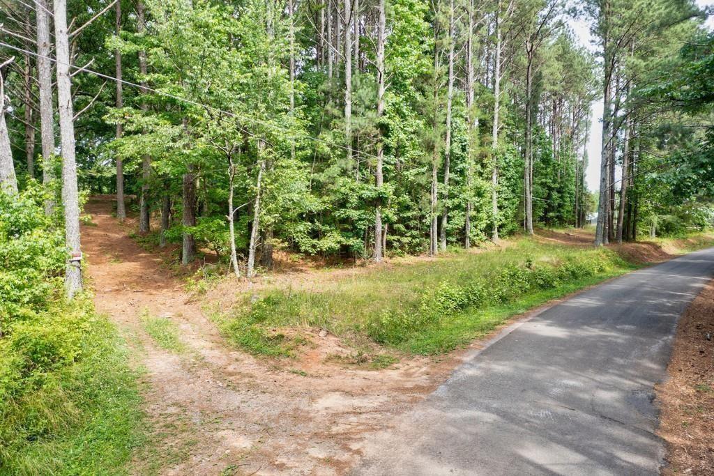1251 Old Jones Rd., Alpharetta, GA 30004