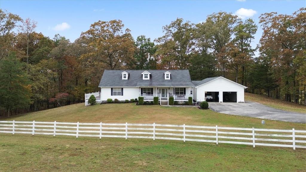 871 Robinson Rd., Chatsworth, GA 30705