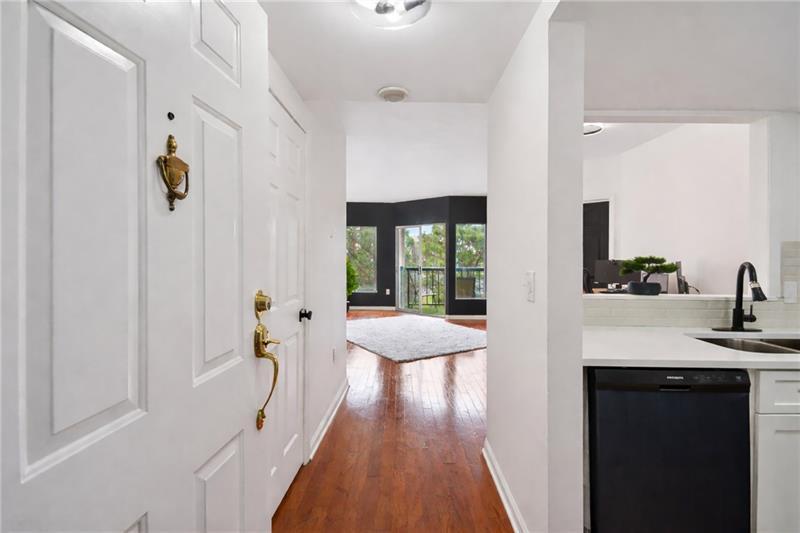 1 Biscayne Dr. #705, Atlanta, GA 30309