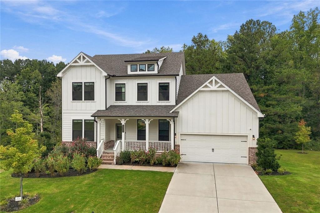 8965 Tanner Crescent, Ball Ground, GA 30107