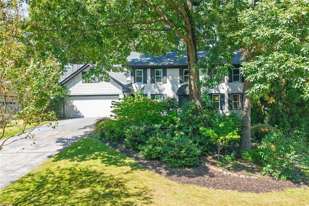 5142 Corners Dr., Atlanta, GA 30338